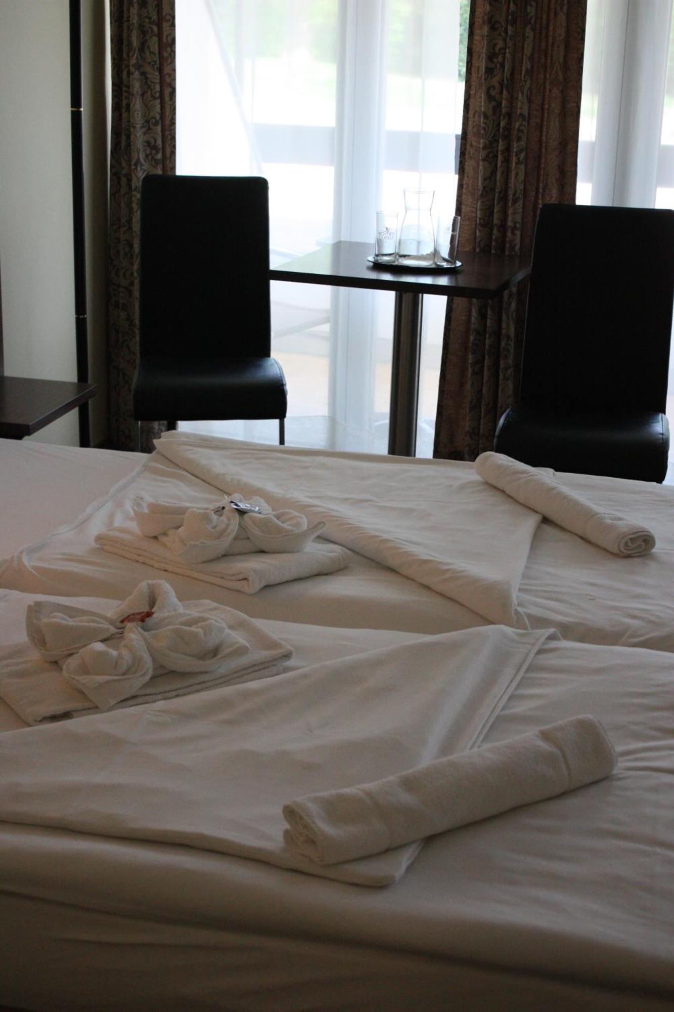 Parkhotel Άιζενστατ Εξωτερικό φωτογραφία